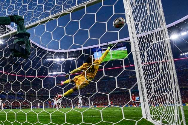 EURO 2024, Die Highlights Tor zum 1:1 durch Lamine Yamal 19 (Spanien), Spanien vs. Frankreich, Fussball, UEFA EURO, EM, Europameisterschaft,Fussball 2024, Halbfinale, 09.07.2024 Muenchen Bayern Deutschland