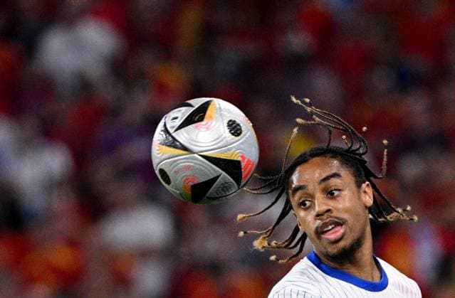 Russia Soccer Euro 2024 Spain - France 8726094 09.07.2024 France s Bradley Barcola looks at the ball during the UEFA EURO, EM, Europameisterschaft,Fussball 2024 semi-final soccer match between Spain and France at the Munich Football Arena in Munich, Germany. Alexey Filippov Sputnik Munich Germany  Copyright: xAlexeyxFilippovx