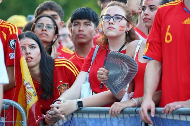 July 9, 2024, Madrid, Madrid, SPAIN: Spanish fans are seen during the viewing of the Eurocup 2024 Semifinal between Spain and France at the Puente del Rey on July 09, 2024, in Madrid, Spain. Madrid SPAIN - ZUMAa181 20240709_zaa_a181_034 Copyright: xDennisxAgyemanx
