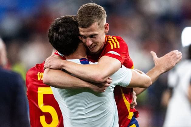 240709 Daniel Olmo of Spain celebrates after the UEFA EURO, EM, Europameisterschaft,Fussball 2024 Football Championship semifinal between Spain and France on July 9, 2024 in Munich. Photo: Mathias Bergeld BILDBYRAN kod MB MB0944 fotboll football soccer fotball fotbolls-em europamästerskap em uefa euro uefa european football championship euro 2024 semifinal semifinals spanien spain frankrike france bbeng jubel Copyright: MATHIASxBERGELD BB240709MB155