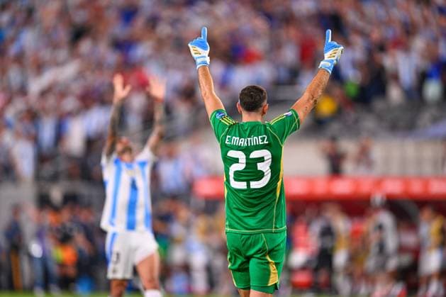 Sport Bilder des Tages RECORD DATE NOT STATED Copa America USA 2024 Argentina 2-0 Canada - Semifinal Emiliano Martinez of Argentina during the CONMEBOL Copa America 2024 Semi-final match between Argentina and Canada, at MetLife Stadium, on July 09, 2024 in East Rutherford, New Jersey, United States. EAST RUTHERFORD NEW JERSEY UNITED STATES  Copyright: xJorgexMartinezx 20240709210423_CA_SF_2024_ARG_CAN_MARTINEZ275