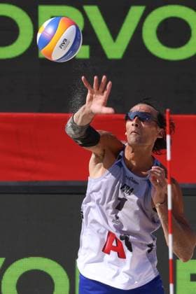 BEACHVOLLEYBALL - Beach Pro Vienna VIENNA,AUSTRIA,10.JUL.24 - Beach volleyball, Beachvolleyball - A1 Beach Pro Vienna. Image shows Youssef Krou (FRA).  GEPAxpictures xMathiasxMandl