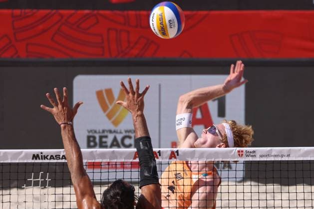 BEACHVOLLEYBALL - Beach Pro Vienna VIENNA,AUSTRIA,10.JUL.24 - Beach volleyball, Beachvolleyball - A1 Beach Pro Vienna. Image shows Tim Berger (AUT).  GEPAxpictures xMathiasxMandl