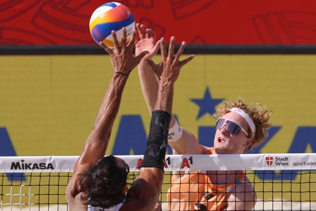BEACHVOLLEYBALL - Beach Pro Vienna VIENNA,AUSTRIA,10.JUL.24 - Beach volleyball, Beachvolleyball - A1 Beach Pro Vienna. Image shows Tim Berger (AUT).  GEPAxpictures xMathiasxMandl