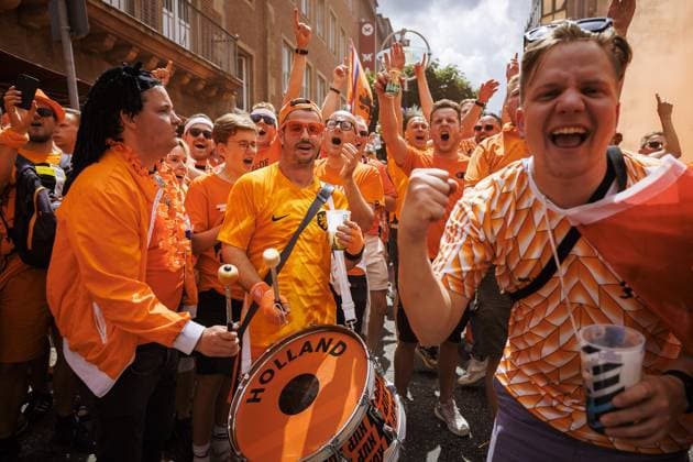 DORTMUND, Dutch supporters in Dortumund, 10-07-2024, Dutch fans in the city center of dortmund before the match against England. Oranje legioen, Dutch supporters in Dortumund  x25726568x Copyright: