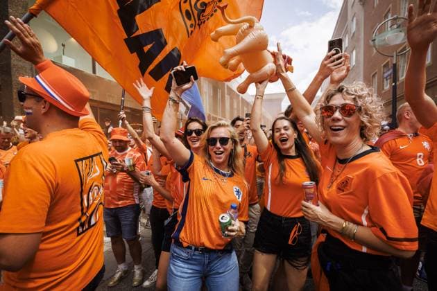 DORTMUND, Dutch supporters in Dortumund, 10-07-2024, Dutch fans in the city center of dortmund before the match against England. Oranje legioen, Dutch supporters in Dortumund  x25726575x Copyright: