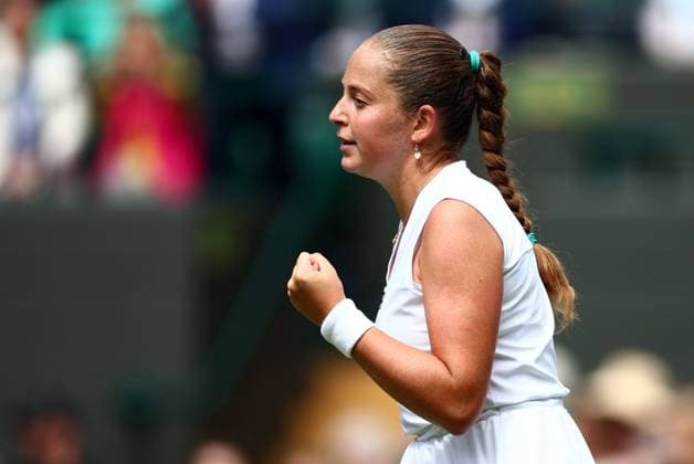 Jelena Ostapenko celebrates during her quarter final match Wimbledon Tennis Championships, Day 10, The All England Lawn Tennis and Croquet Club, London, UK - 10 Jul 2024  Copyright: xJamesxMarsh Shutterstockx 14578619bh