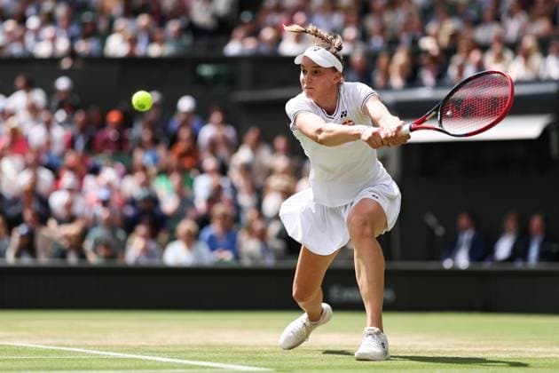 Tennis, Wimbledon, Die Highlights Elena Rybakina during her quarter final match Wimbledon Tennis Championships, Day 10, The All England Lawn Tennis and Croquet Club, London, UK - 10 Jul 2024  Copyright: xEllaxLing Shutterstockx 14578621k