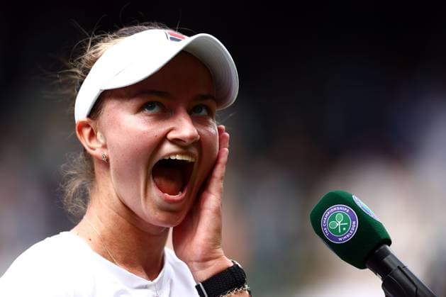 Sport Themen der Woche KW28 Tennis, Wimbledon, Die Highlights Sport Bilder des Tages Barbora Krejcikova celebrates victory in her quarter final match Wimbledon Tennis Championships, Day 10, The All England Lawn Tennis and Croquet Club, London, UK - 10 Jul 2024  Copyright: xJamesxMarsh Shutterstockx 14578619bk