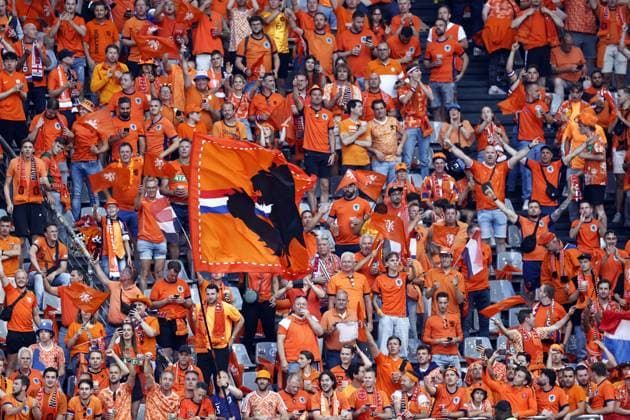 Dortmund - Fans during the UEFA EURO, EM, Europameisterschaft,Fussball 2024 Semi-final match between the Netherlands and England at the BVB Stadium Dortmund on July 10, 2024 in Dortmund, Germany. ANP MAURICE VAN STEEN UEFA EURO 2024 2024 xVIxANPxSportx xxANPxIVx 503201236 originalFilename: 503201236.jpg