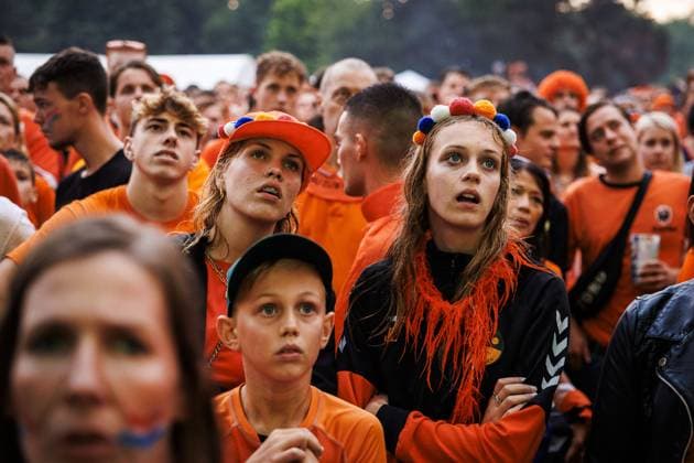 DORTMUND, Dutch supporters in Dortumund, 10-07-2024, Dutch fans in the city center of dortmund before the match against England. Oranje legioen, westfalenpark 1-1 Dutch supporters in Dortumund  x25729589x Copyright: