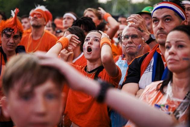 DORTMUND, Dutch supporters in Dortumund, 10-07-2024, Dutch fans in the city center of dortmund before the match against England. Oranje legioen, westfalenpark 1-1 Dutch supporters in Dortumund  x25729593x Copyright: