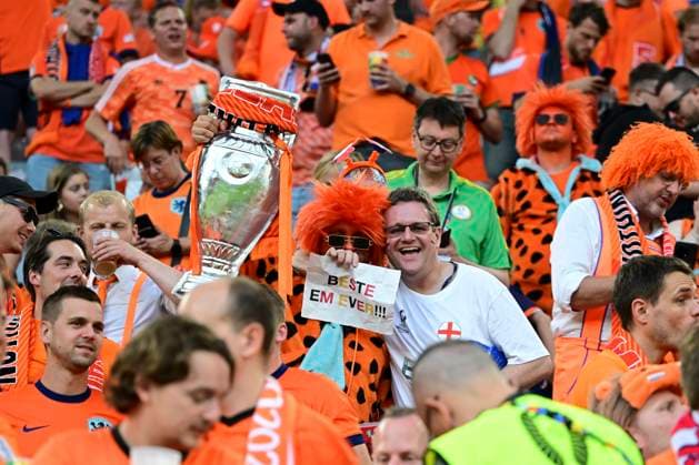Fans Niederlande, Niederlande vs. England, Fussball, UEFA EURO, EM, Europameisterschaft,Fussball 2024, Halbfinale, 10.07.2024 Dortmund Nordrhein-Westfalen Deutschland