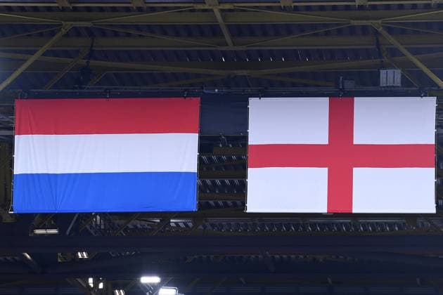 Fußball UEFA EURO, EM, Europameisterschaft,Fussball 2024 Halbfinale Niederlande - England am 10.07.2024 im BVB Stadion Dortmund in Dortmund Fahne Flaggen Niederlande und England