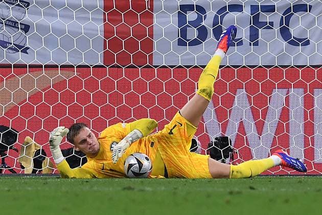 Fußball UEFA EURO, EM, Europameisterschaft,Fussball 2024 Halbfinale Niederlande - England am 10.07.2024 im BVB Stadion Dortmund in Dortmund Bart Verbruggen ( Niederlande )