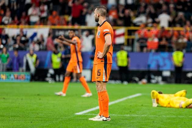 UEFA EURO, EM, Europameisterschaft,Fussball 2024: Niederlande - England; 10.07.2024 Stefan De Vrij (Niederlande, 6) nach dem Gegentor. UEFA EURO 2024: Niederlande - England; BVB Stadion Dortmund, Dortmund am 10.07.2024 Copyright: xBEAUTIFULxSPORTS Wunderlx