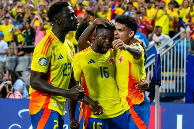 CHARLOTTE, NC - JULY 10: Colombia midfielder Jefferson Lerma (16) celebrates with teammates after scoring a goal during the CONMEBOL Copa America semifinal between Uruguay and Colombia on Wednesday July 10, 2024 at Bank of America Stadium in Charlotte, NC. (Photo by Nick Tre. Smith Icon Sportswire) SOCCER: JUL 10 CONMEBOL Copa America - Semifinals - Uruguay vs Colombia EDITORIAL USE ONLY Icon2407100056