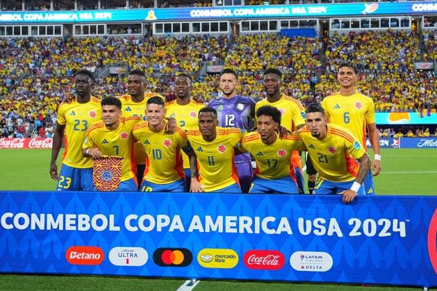 RECORD DATE NOT STATED Copa America USA 2024 Colombia vs Uruguay - Semifinal Colombia team group, Mannschaftsbild, Totale during the CONMEBOL Copa America 2024 Semi-final match between Colombia and Uruguay, at Bank of America Stadium, on July 10, 2024 in Charlotte, North Carolina, United States. CHARLOTTE NORTH CAROLINA UNITED STATES  Copyright: xAdrianxMaciasx 20240710190610_CA_SF_2024_COL_URU_COLOMBIA58