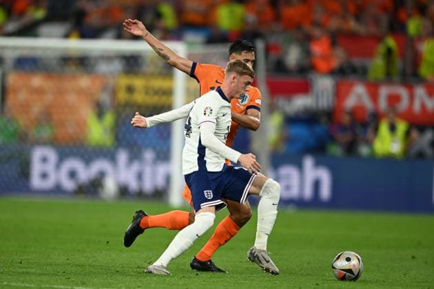 Cole Palmer (England)Tijjani Reijnders (Netherlands) during the UEFA EURO, EM, Europameisterschaft,Fussball Germany 2024 match between Netherlands 1-2 England at BVB Stadion Dortmund on July 10, 2024 in Dortmund, Germany. Noxthirdxpartyxsales  (259254703)