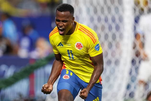 July 10, 2024, Charlotte, North Carolina, U.S: Colombia midfielder JHON ARIAS (11) reacts after a goal is scored during the first half of the CONMEBOL Copa America semi-final match between Uruguay and Columbia at Bank of America Stadium in Charlotte, NC on July 10, 2024. Charlotte U.S - ZUMAk149 20240710_zsp_k149_035 Copyright: xCoryxKnowltonx