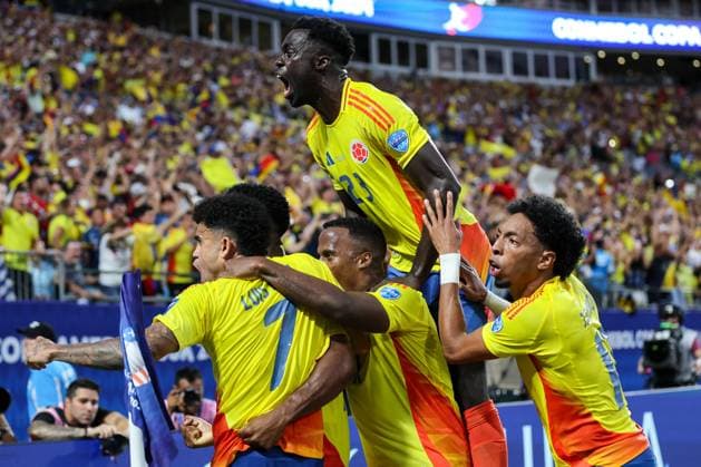 July 10, 2024, Charlotte, North Carolina, U.S: Colombia defender DAVINSON SANCHEZ (23) jumps high celebrating a goal during the first half of the CONMEBOL Copa America semi-final match between Uruguay and Columbia at Bank of America Stadium in Charlotte, NC on July 10, 2024. Charlotte U.S - ZUMAk149 20240710_zsp_k149_063 Copyright: xCoryxKnowltonx