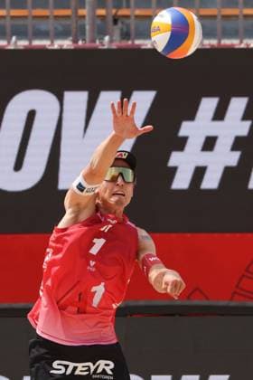 BEACHVOLLEYBALL - Beach Pro Vienna VIENNA,AUSTRIA,11.JUL.24 - Beach volleyball, Beachvolleyball - A1 Beach Pro Vienna. Image shows Julian Hoerl (AUT).  GEPAxpictures xMathiasxMandl