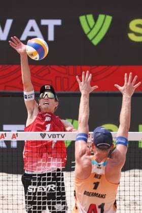 BEACHVOLLEYBALL - Beach Pro Vienna VIENNA,AUSTRIA,11.JUL.24 - Beach volleyball, Beachvolleyball - A1 Beach Pro Vienna. Image shows Julian Hoerl (AUT).  GEPAxpictures xMathiasxMandl