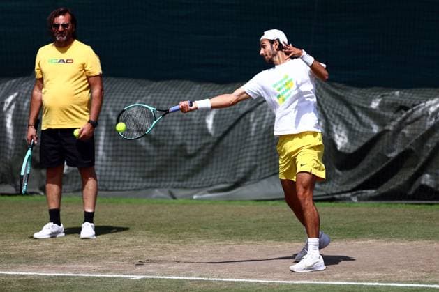 Lorenzo Musetti practices with coach Simone Tartarini Wimbledon Tennis Championships, Day 11, The All England Lawn Tennis and Croquet Club, London, UK - 11 Jul 2024  Copyright: xJamesxMarsh Shutterstockx 14580282n