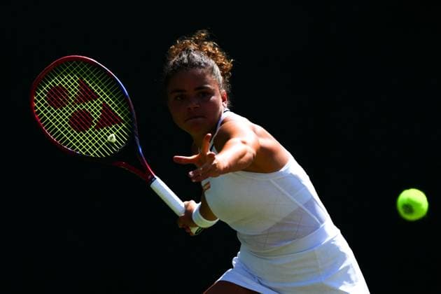 Jasmine Paolini during her semi final match Wimbledon Tennis Championships, Day 11, The All England Lawn Tennis and Croquet Club, London, UK - 11 Jul 2024  Copyright: xJavierxGarcia Shutterstockx 14580280bd