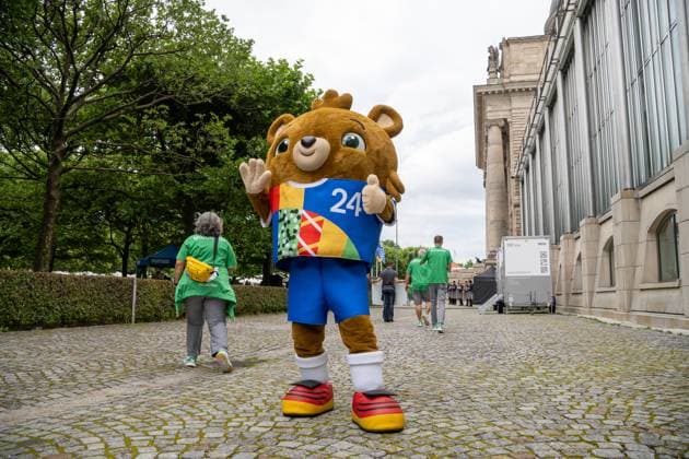 Munich, Bavaria, Germany - 11 July 2024: Honoring the volunteers of the UEFA EURO, EM, Europameisterschaft,Fussball 2024 European Football Championship in the Unterer Hofgarten in Munich. Mascot Albärt welcomes the guests