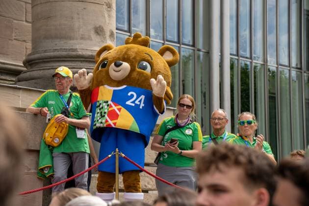 Munich, Bavaria, Germany - 11 July 2024: Honoring the volunteers of the UEFA EURO, EM, Europameisterschaft,Fussball 2024 European Football Championship in the Unterer Hofgarten in Munich. Mascot Albärt with the volunteers