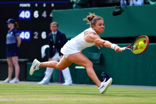 Jasmine Paolini during her semi final match Wimbledon Tennis Championships, Day 11, The All England Lawn Tennis and Croquet Club, London, UK - 11 Jul 2024  Copyright: xJavierxGarcia Shutterstockx 14580280ek