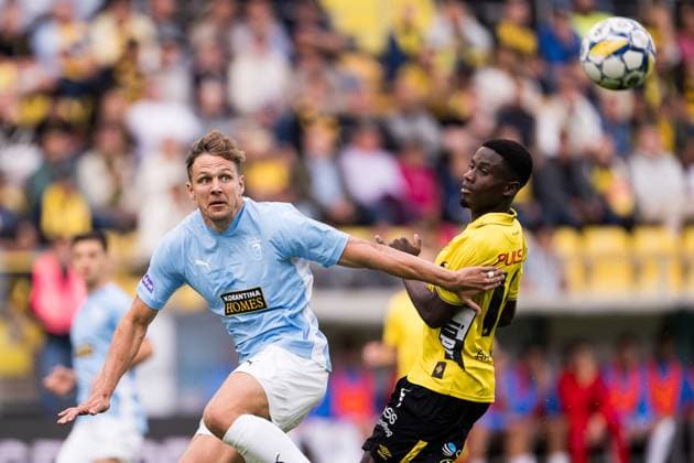 240711 Josef Kvida of Pafos and Michael Baidoo of Elfsborg during the UEFA Europa League qualification match between Elfsborg and Pafos on July 11, 2024 in Boras. Photo: Jörgen Jarnberger BILDBYRAN COP 112 JJ0379 fotboll football soccer fotball uefa europa league kval qualifying round qualification elfsborg pafos bbeng Copyright: JÖRGENxJARNBERGER BB240711JJ010