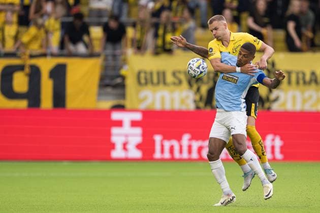 240711 Gustav Henriksson of Elfsborg and Jairo of Pafos during the UEFA Europa League qualification match between Elfsborg and Pafos on July 11, 2024 in Boras. Photo: Jörgen Jarnberger BILDBYRAN COP 112 JJ0379 fotboll football soccer fotball uefa europa league kval qualifying round qualification elfsborg pafos bbeng Copyright: JÖRGENxJARNBERGER BB240711JJ047