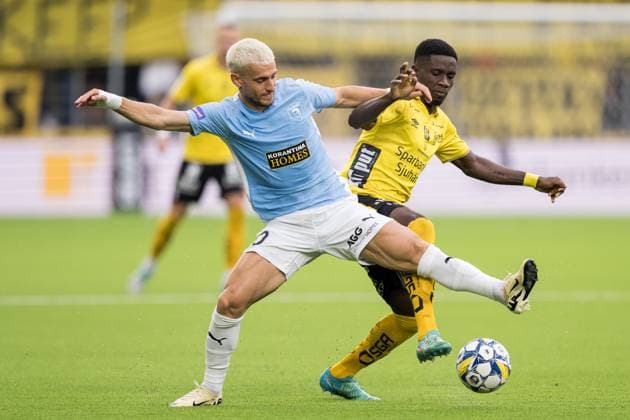 240711 Vlad Dragomir of Pafos and Michael Baidoo of Elfsborg during the UEFA Europa League qualification match between Elfsborg and Pafos on July 11, 2024 in Boras. Photo: Jörgen Jarnberger BILDBYRAN COP 112 JJ0379 fotboll football soccer fotball uefa europa league kval qualifying round qualification elfsborg pafos bbeng Copyright: JÖRGENxJARNBERGER BB240711JJ049