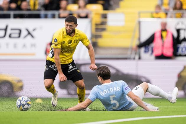 240711 Arber Zeneli of Elfsborg and David Goldar Gomez of Pafos during the UEFA Europa League qualification match between Elfsborg and Pafos on July 11, 2024 in Boras. Photo: Jörgen Jarnberger BILDBYRAN COP 112 JJ0379 fotboll football soccer fotball uefa europa league kval qualifying round qualification elfsborg pafos bbeng Copyright: JÖRGENxJARNBERGER BB240711JJ053