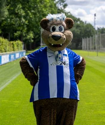 Maskottchen Herthinho; Hertha BSC; 2. Bundesliga, Porträttermin 2024 2025, 11.07. 2024,