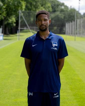 Physiotherapeut Frederick Syna; Hertha BSC; 2. Bundesliga, Porträttermin 2024 2025, 11.07. 2024,