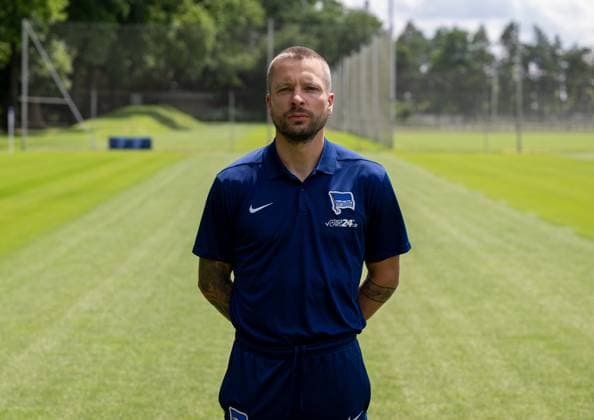 Patrick Ebert; Standard- und Individualtrainer Hertha BSC; 2. Bundesliga, Porträttermin 2024 2025, 11.07. 2024,