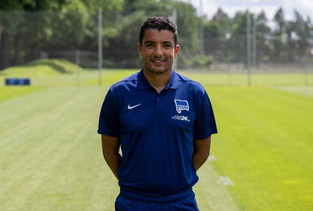 Sami Allagui; Assistent der sportlichen Leitung Hertha BSC; 2. Bundesliga, Porträttermin 2024 2025, 11.07. 2024,