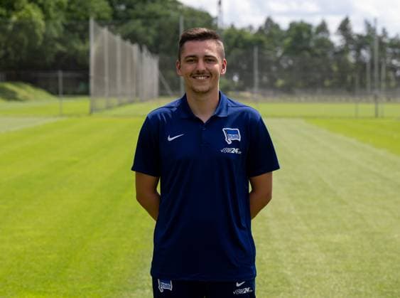 Teammanager Maximilian Fürst; Hertha BSC; 2. Bundesliga, Porträttermin 2024 2025, 11.07. 2024,