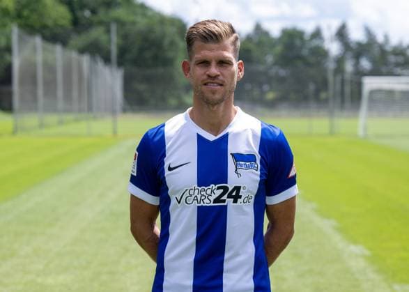 Florian Niederlechner; Hertha BSC; 2. Bundesliga, Porträttermin 2024 2025, 11.07. 2024,