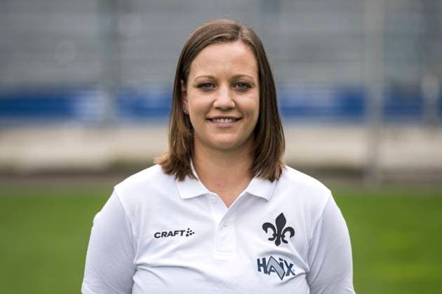 11.07.2024, xfux, Fussball 2.Bundesliga, SV Darmstadt 98 Fototermin Saison 2024 25 - Porträttermin 2024 2025, emspor, v.l. Katrin Herbig; SV Darmstadt 1898 e.V.; 2.BL, Porträttermin 2024 2025 Darmstadt
