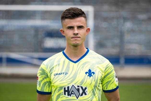 11.07.2024, xfux, Fussball 2.Bundesliga, SV Darmstadt 98 Fototermin Saison 2024 25 - Porträttermin 2024 2025, emspor, v.l. Karol Niemczycki; SV Darmstadt 1898 e.V.; 2.BL, Porträttermin 2024 2025 Darmstadt