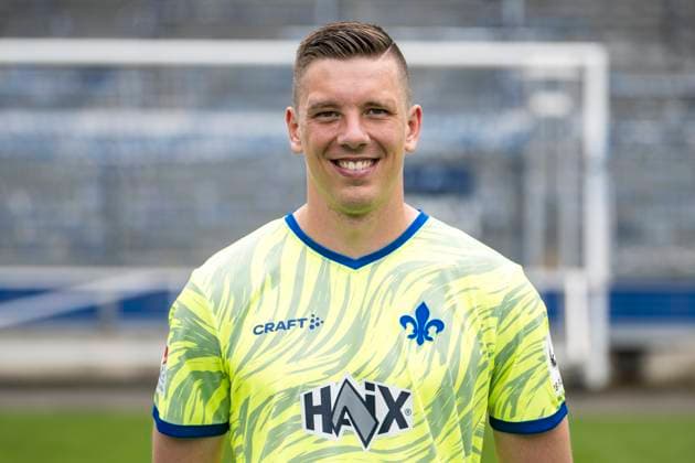 11.07.2024, xfux, Fussball 2.Bundesliga, SV Darmstadt 98 Fototermin Saison 2024 25 - Porträttermin 2024 2025, emspor, v.l. Alexander Brunst; SV Darmstadt 1898 e.V.; 2.BL, Porträttermin 2024 2025 Darmstadt