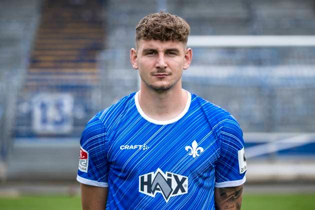 11.07.2024, xfux, Fussball 2.Bundesliga, SV Darmstadt 98 Fototermin Saison 2024 25 - Porträttermin 2024 2025, emspor, v.l. Matej Maglica; SV Darmstadt 1898 e.V.; 2.BL, Porträttermin 2024 2025 Darmstadt