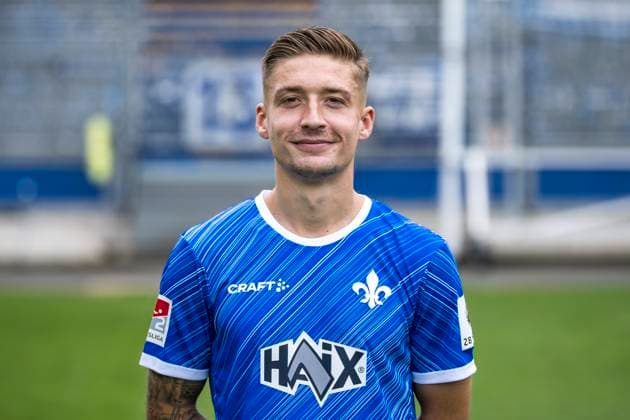 11.07.2024, xfux, Fussball 2.Bundesliga, SV Darmstadt 98 Fototermin Saison 2024 25 - Porträttermin 2024 2025, emspor, v.l. Marvin Mehlem; SV Darmstadt 1898 e.V.; 2.BL, Porträttermin 2024 2025 Darmstadt