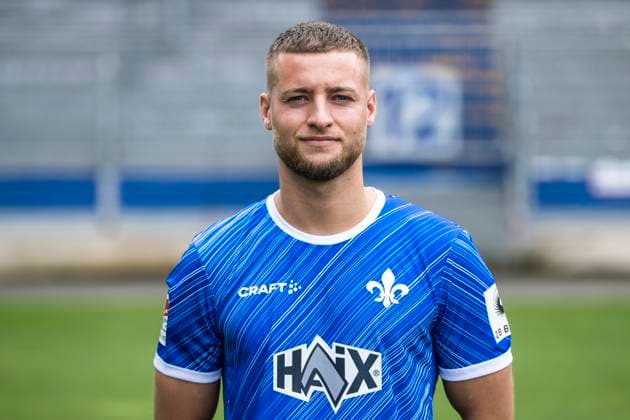 11.07.2024, xfux, Fussball 2.Bundesliga, SV Darmstadt 98 Fototermin Saison 2024 25 - Porträttermin 2024 2025, emspor, v.l. Fabian Nürnberger Nuernberger; SV Darmstadt 1898 e.V.; 2.BL, Porträttermin 2024 2025 Darmstadt