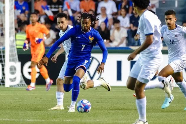 Michael Olise (7 - France) FOOTBALL : France vs République dominicaine - Match de préparation aux JO Paris 2024 - Toulon - 11 07 2024 NorbertScanella Panoramic 