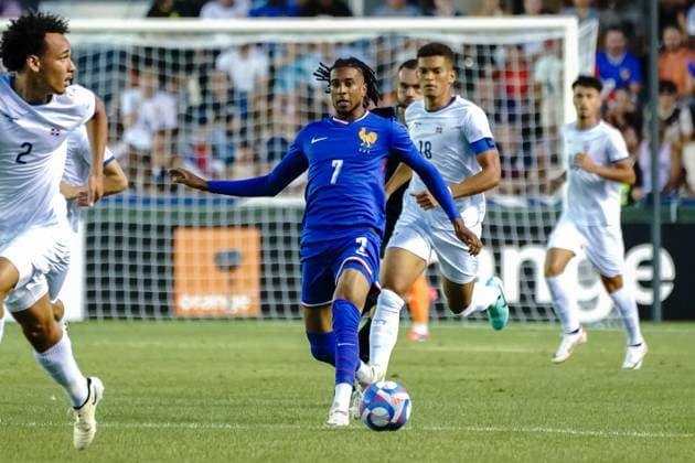 Michael Olise (7 - France) FOOTBALL : France vs République dominicaine - Match de préparation aux JO Paris 2024 - Toulon - 11 07 2024 NorbertScanella Panoramic 